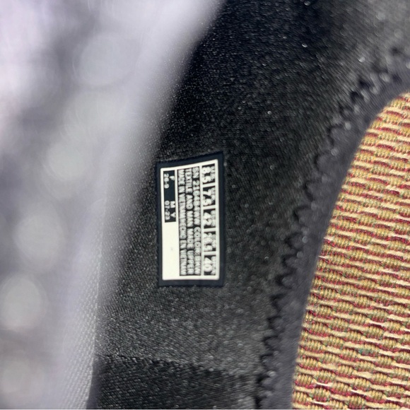 Men’s Sneakers - Picture 5 of 7